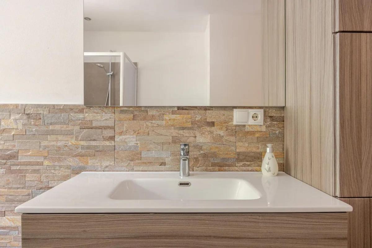 Apartment Mit 78Qm Naturns Bagian luar foto